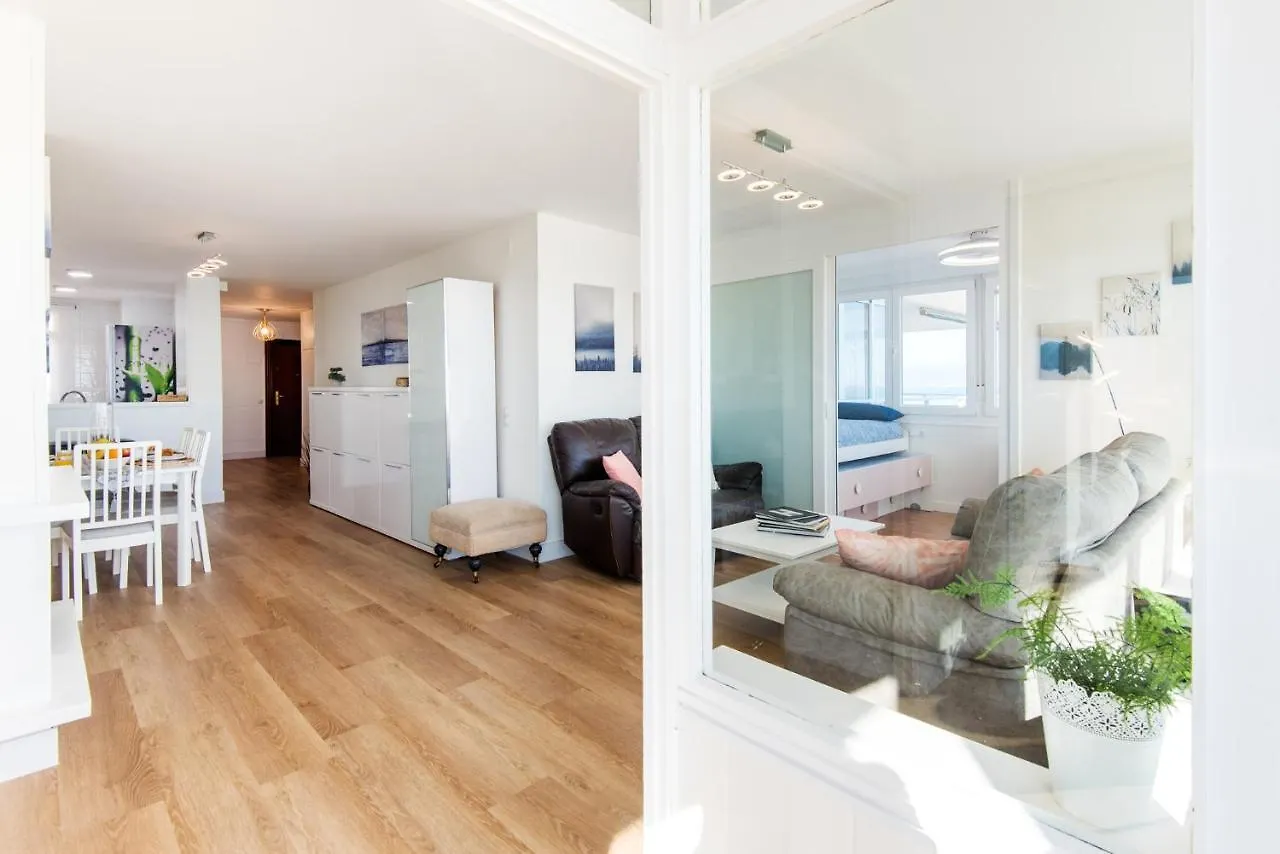 아파트 Magic Of The Ocean, Front Line Beach In Playamar-Parking, Sea Views, Pool, Tenis, Paddle, Wifi And Aircon 토레몰리노스 스페인