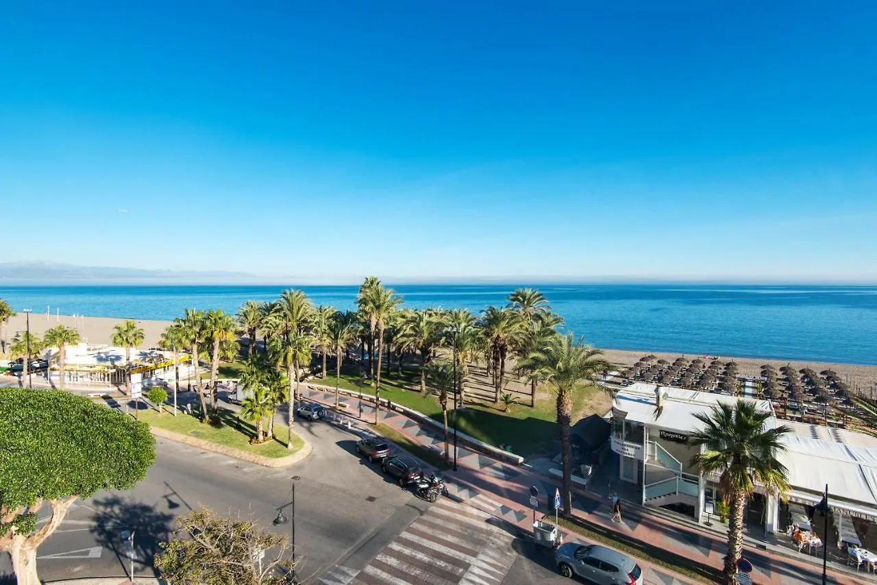 Magic Of The Ocean, Front Line Beach In Playamar-Parking, Sea Views, Pool, Tenis, Paddle, Wifi And Aircon 토레몰리노스 스페인