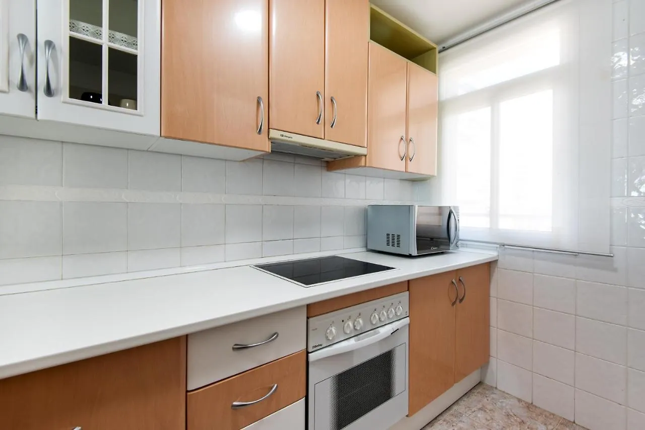 Magic Of The Ocean, Front Line Beach In Playamar-Parking, Sea Views, Pool, Tenis, Paddle, Wifi And Aircon توريمولينوس 0*,  إسبانيا