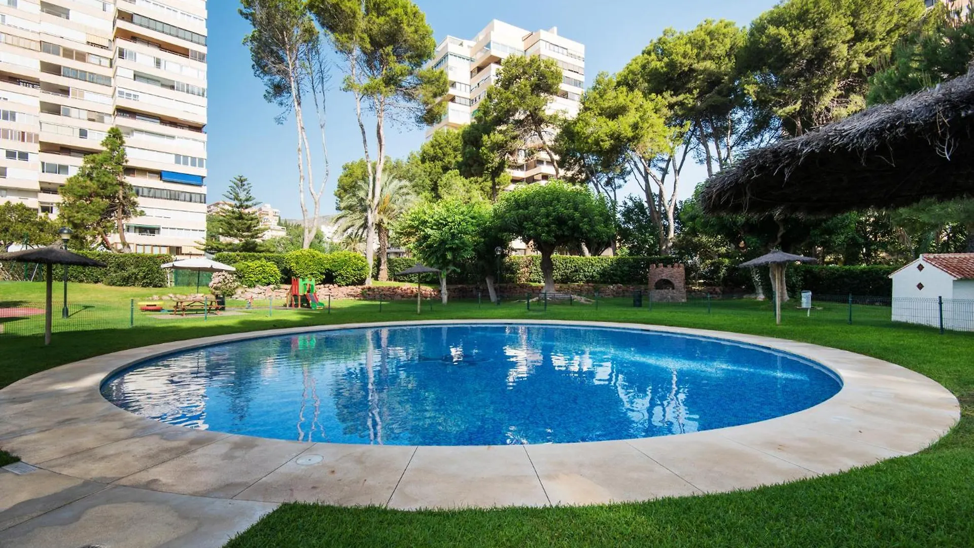 شقة Magic Of The Ocean, Front Line Beach In Playamar-Parking, Sea Views, Pool, Tenis, Paddle, Wifi And Aircon توريمولينوس إسبانيا